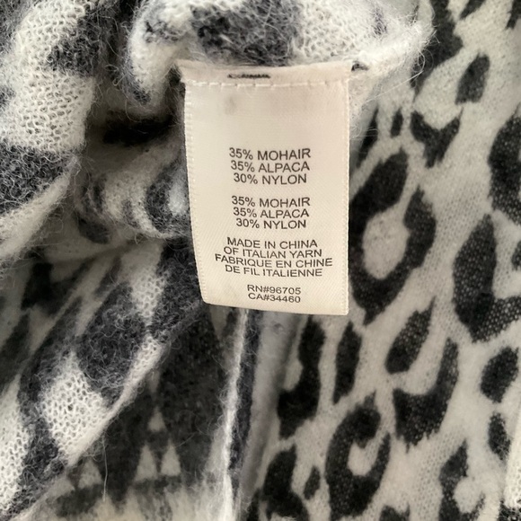 Rebecca Taylor mohair, alpaca blend animal print sweater size Medium T - Picture 9 of 10